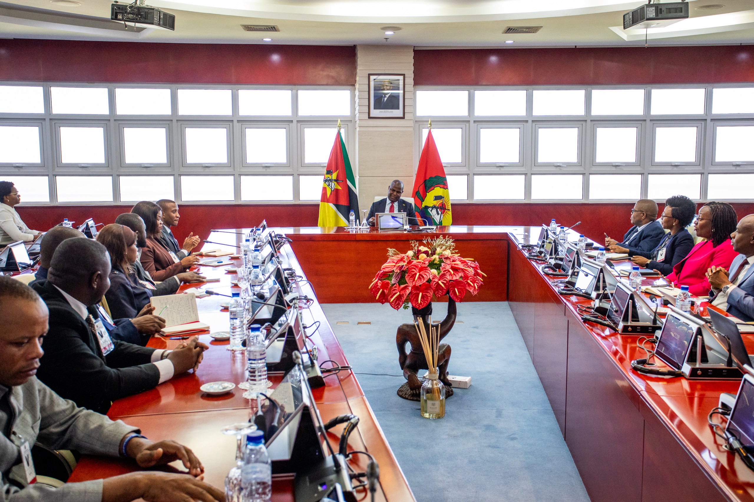 Chapo elogia CNJ e apela à unidade e solidariedade da juventude face às cheias